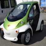 サークルKサンクスでカーシェアリングを利用できる!「Ha:mo RIDE」の小型EV「COMS(コムス)」に乗れる♪